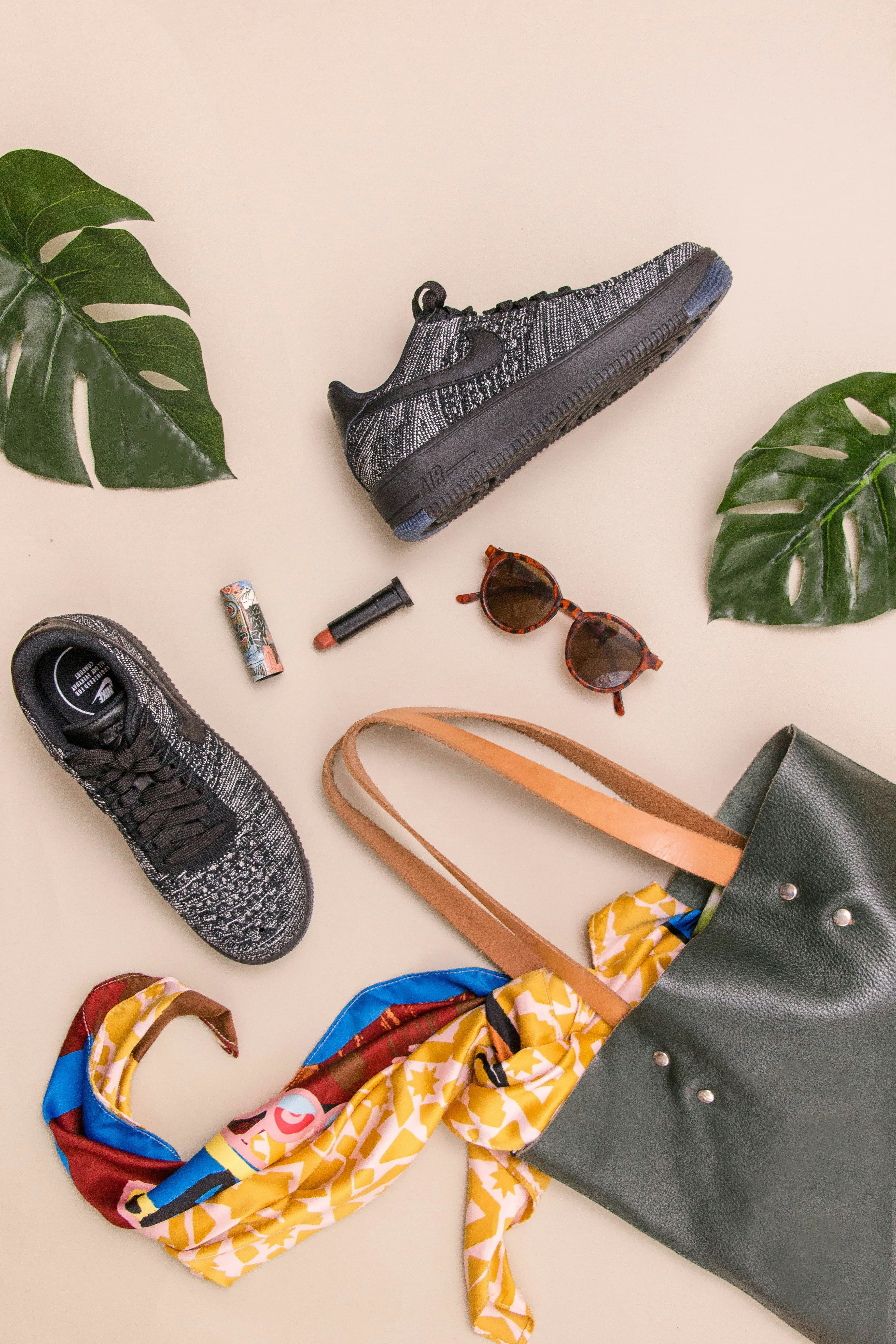 Fashion, Apparel & Footwear